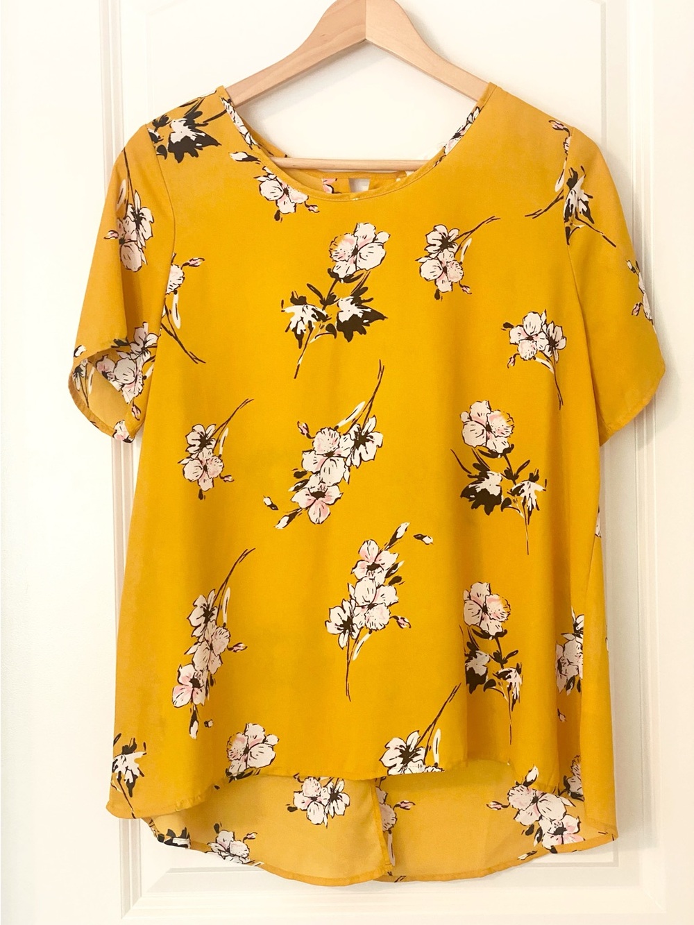 Yellow Floral Blouse Small Tie Back Open Back Sheer Cottagecore Boho Top